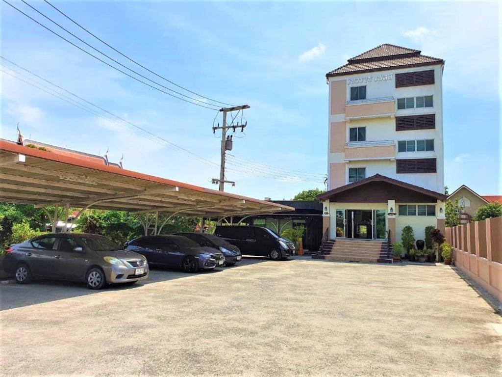 Taevaraj Place Ayutthaya Exteriér fotografie